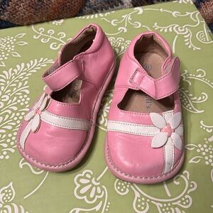 Toddler shoes